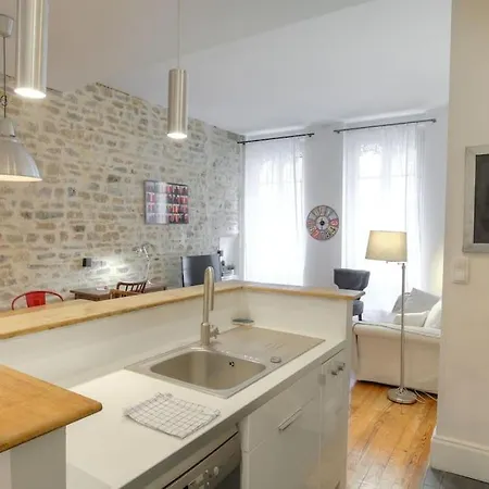 Apartament Bel Spacieux, Climatise - Centre